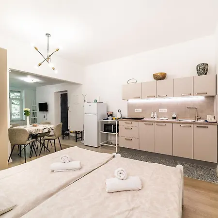 Apartment Gala *